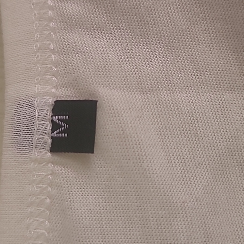 T-shirts - Picture 3 of 4